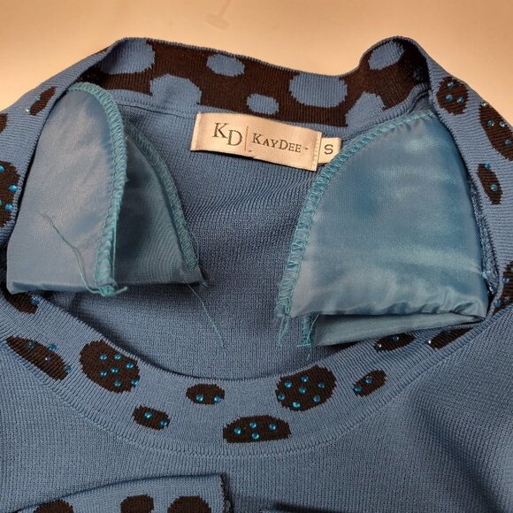 Blue Long Sleeved Blouse Top Applique Accents - Picture 8 of 12